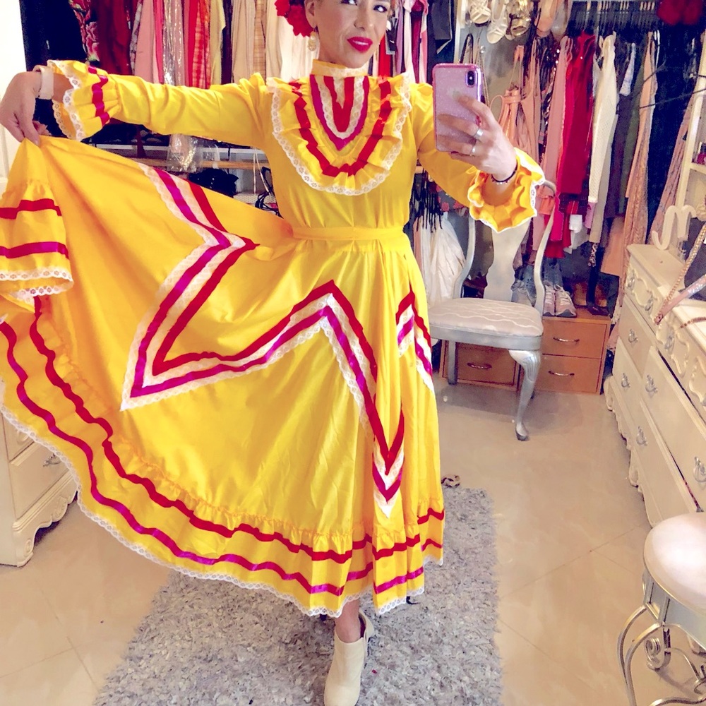 Mexican folklore yellow dress